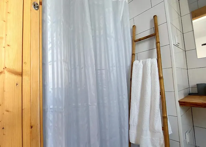 Victorias Apartment *